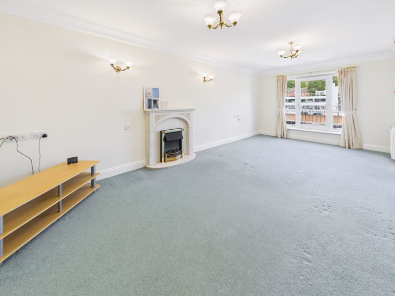 Property photo 1 of 15 Living Room