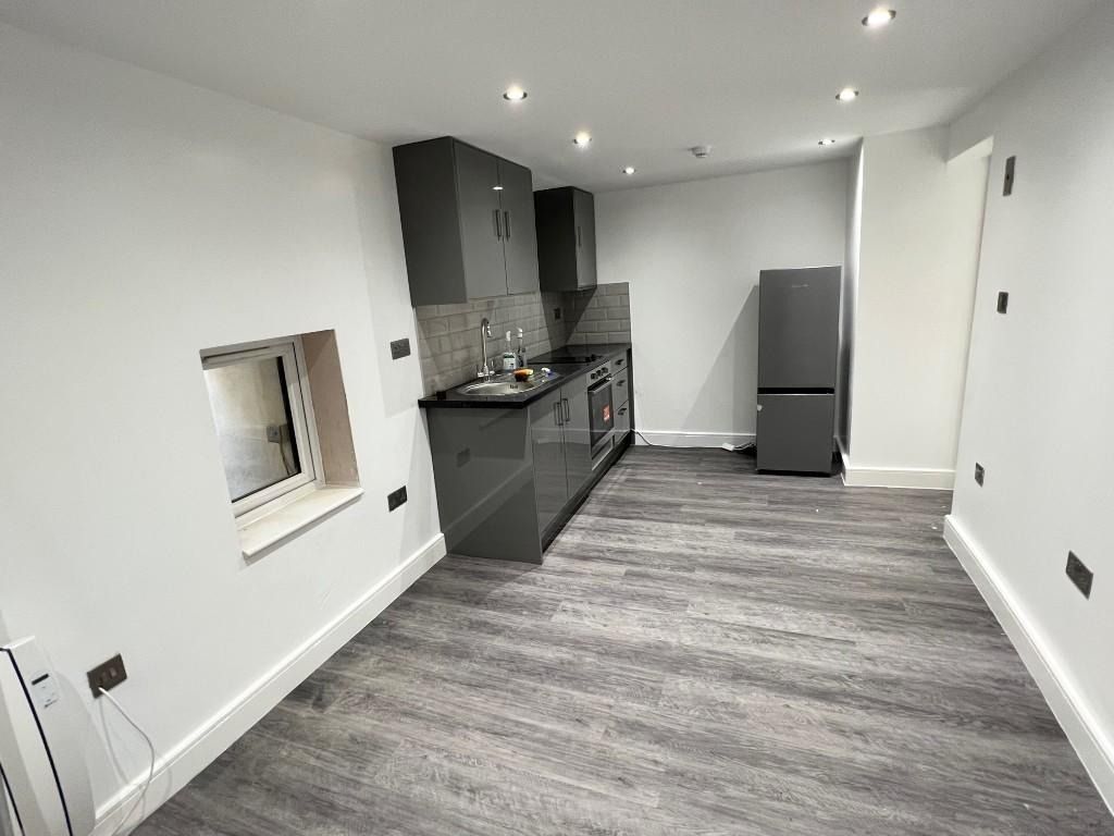 Property photo 3 of 7 4648473