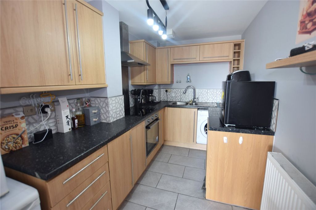 Property photo 3 of 14 Picture No. 24