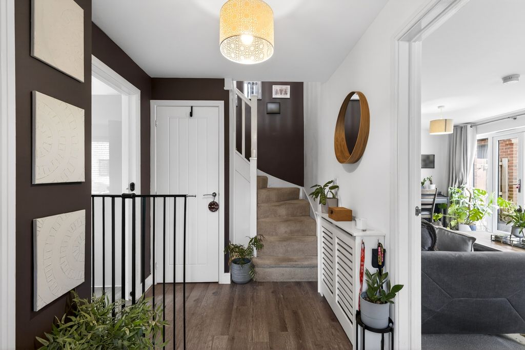 Property photo 3 of 26