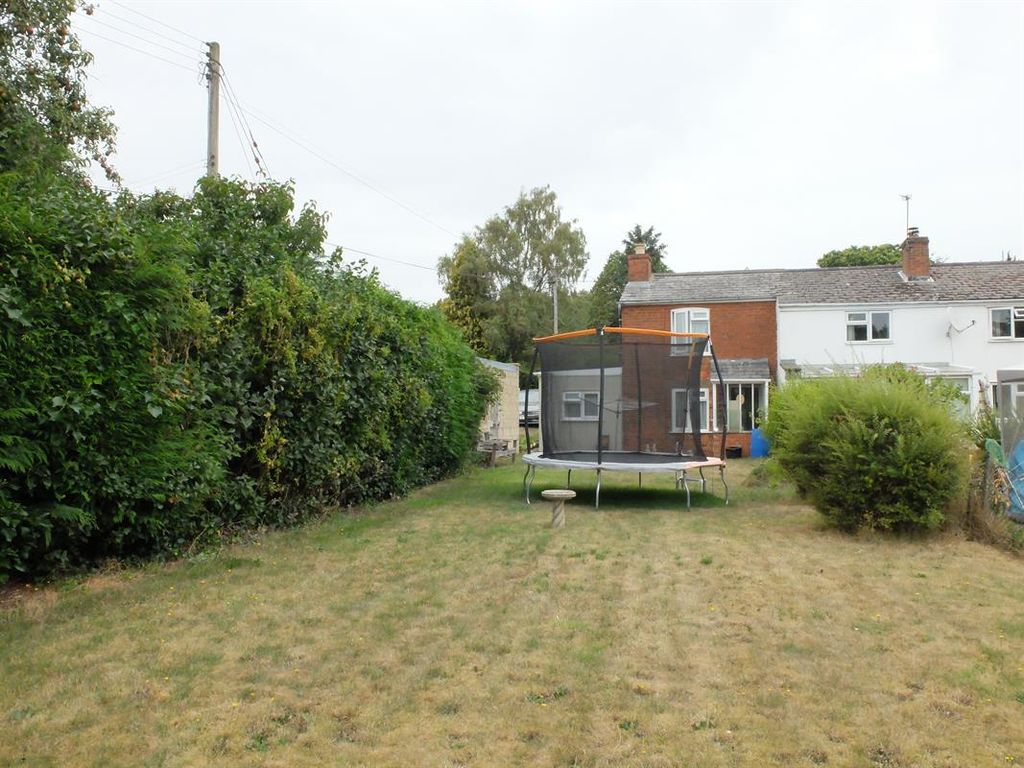 Property photo 2 of 16 Photo 13