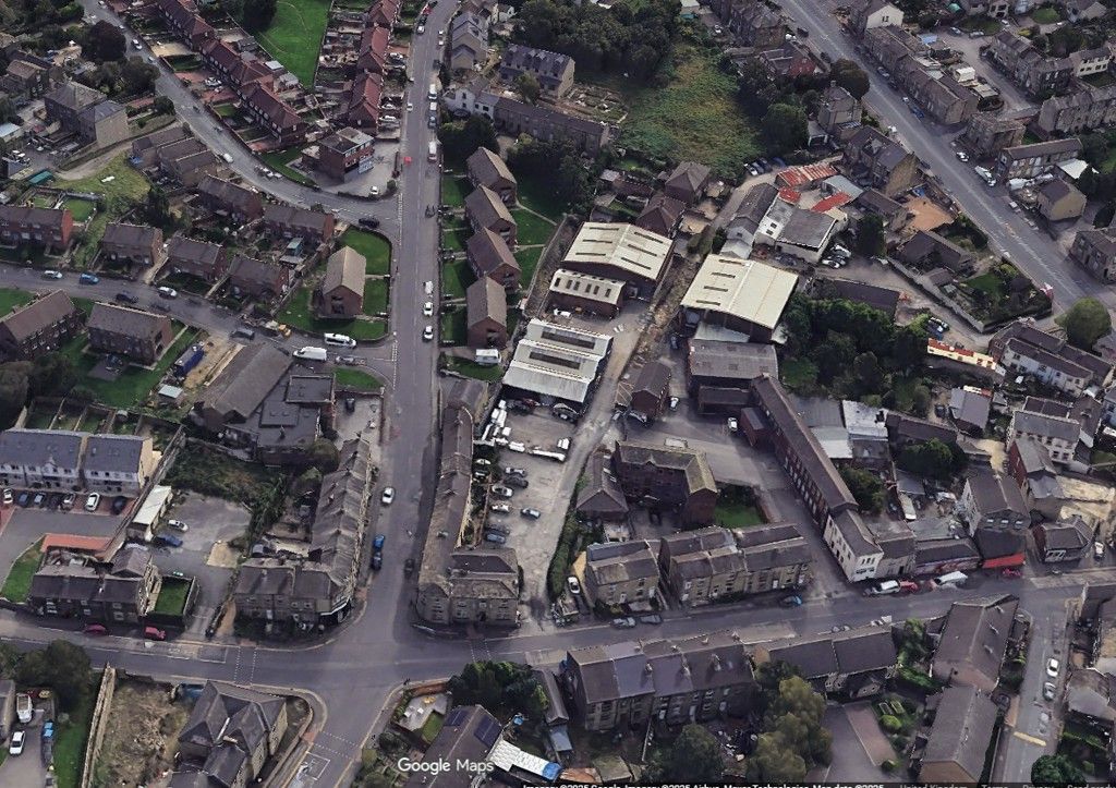 Property photo 2 of 7 Photo 6