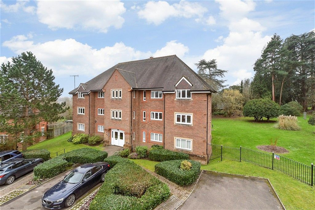 Property photo 1 of 19 Front (Web)