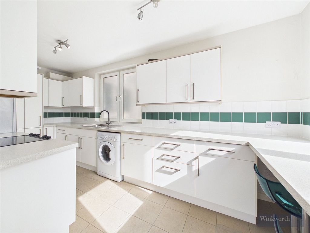 Property photo 2 of 14 Picture No. 01