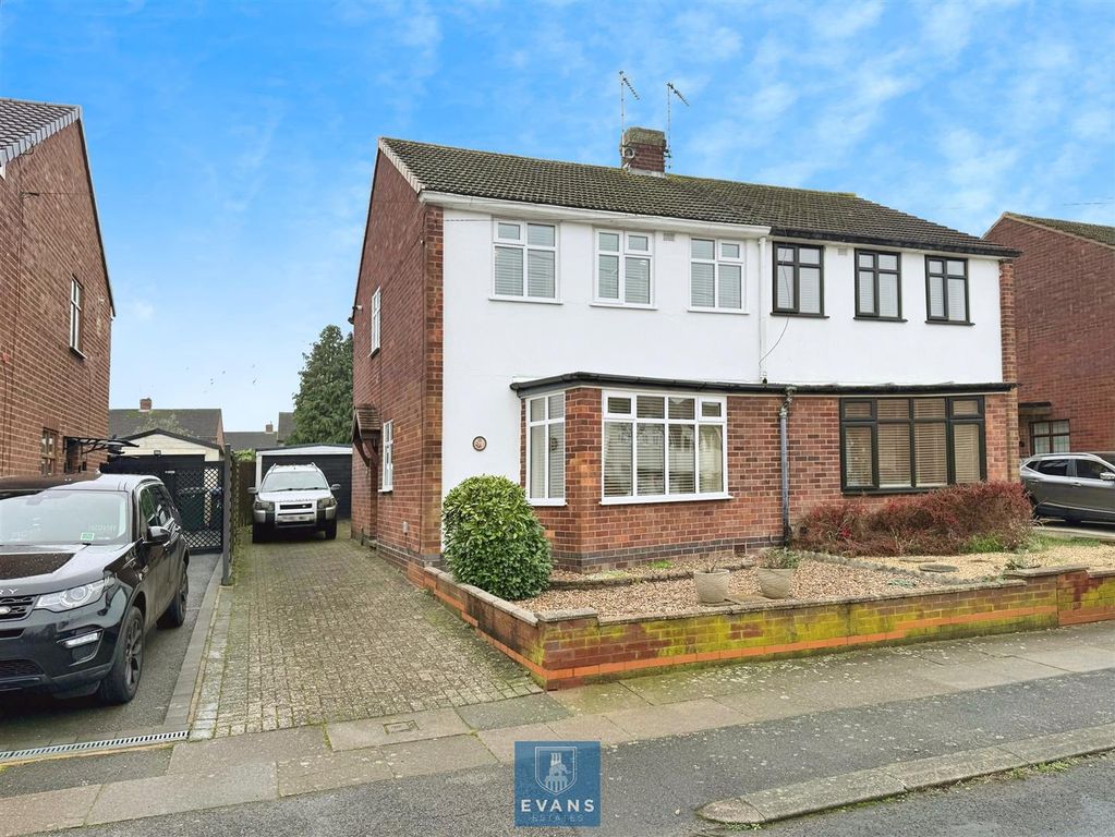 Property photo 1 of 20 Front