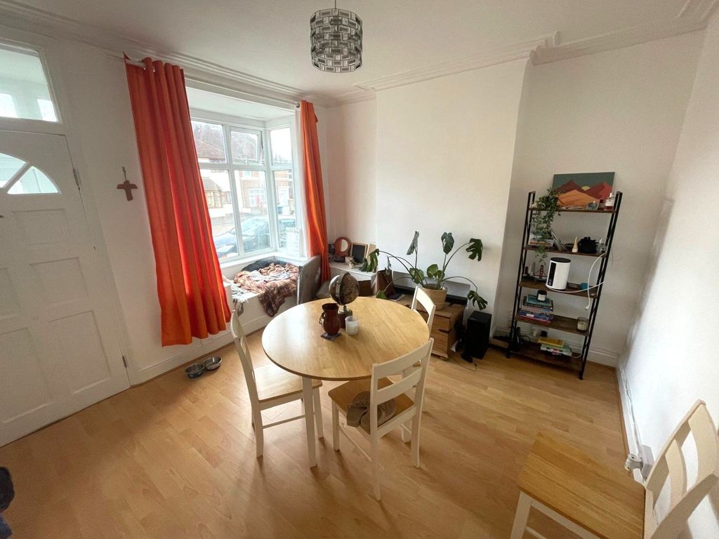 Property photo 2 of 10 Picture No. 02