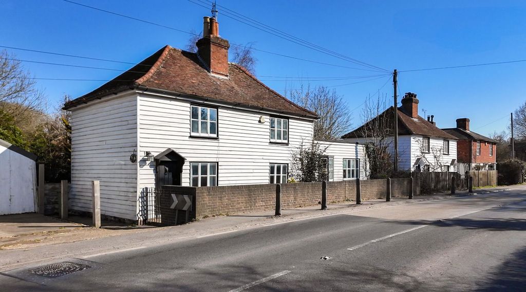 Property photo 1 of 33