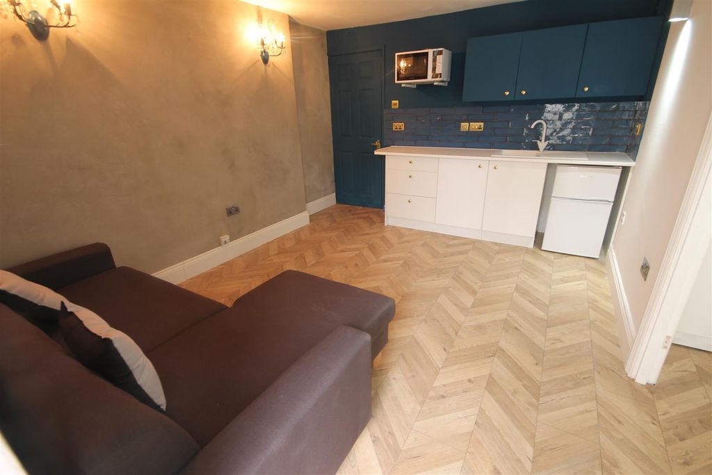 Property photo 3 of 5 3.Jpg