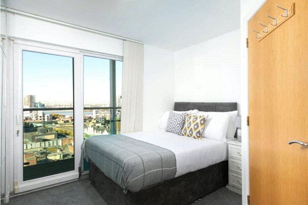 Property photo 1 of 4