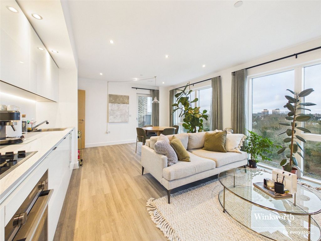 Property photo 2 of 10 Open Plan Kitchen