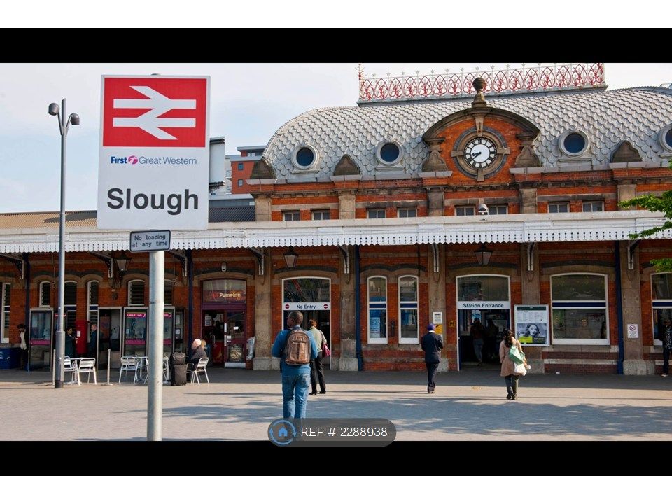 Property photo 3 of 12