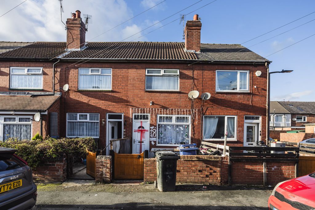 Property photo 1 of 24