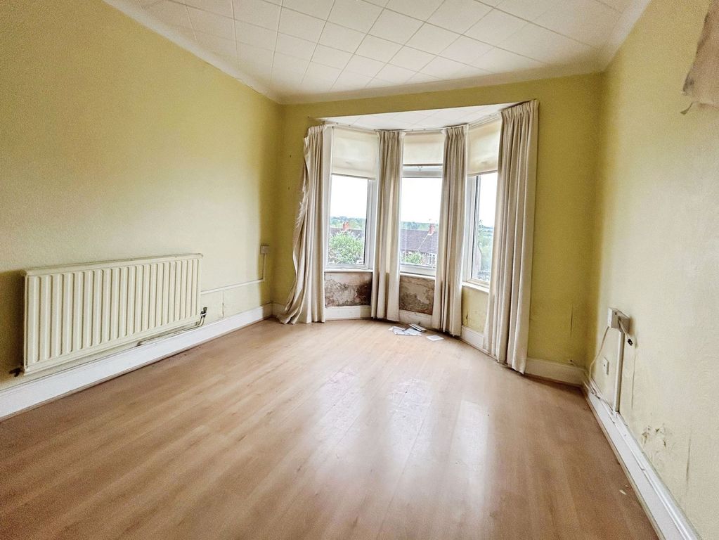 Property photo 2 of 26