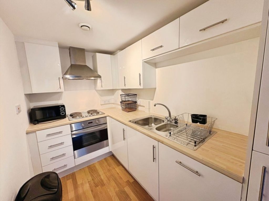 Property photo 3 of 8