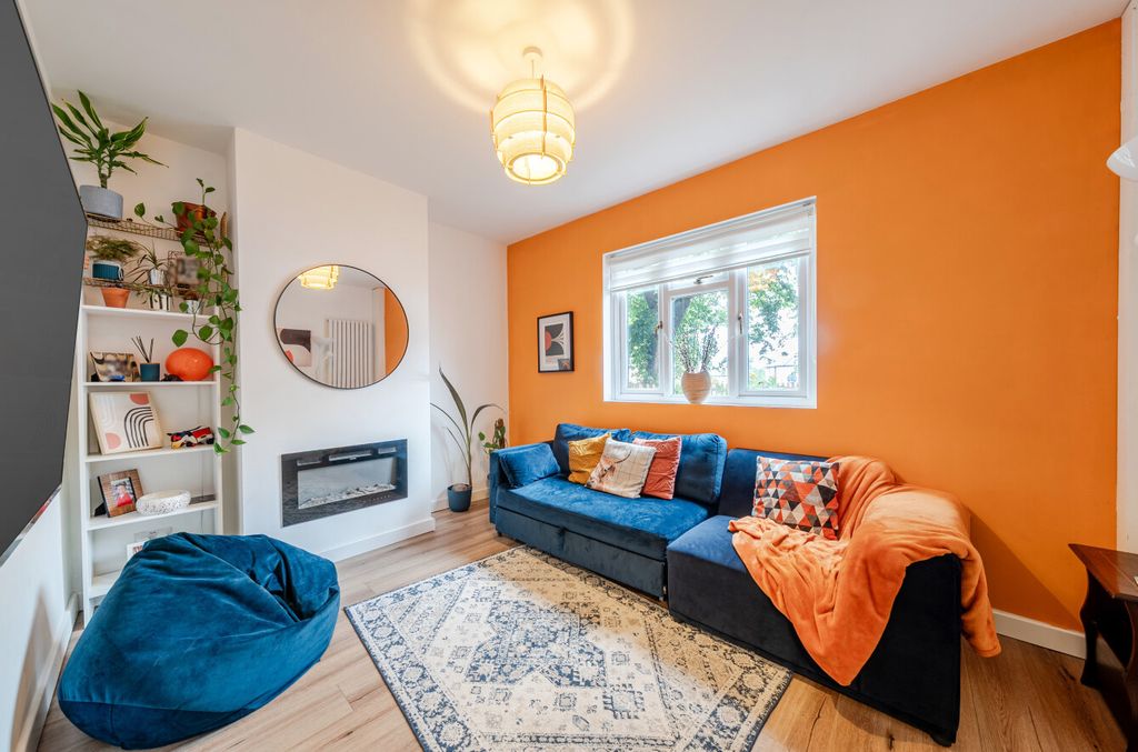 Property photo 2 of 23 1516059-29-6A9Ff2...