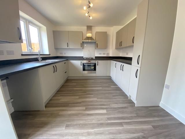 Property photo 2 of 13 Kitchen