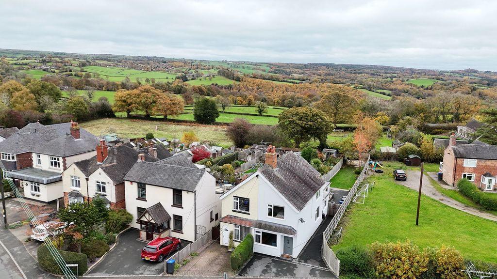 Property photo 1 of 33