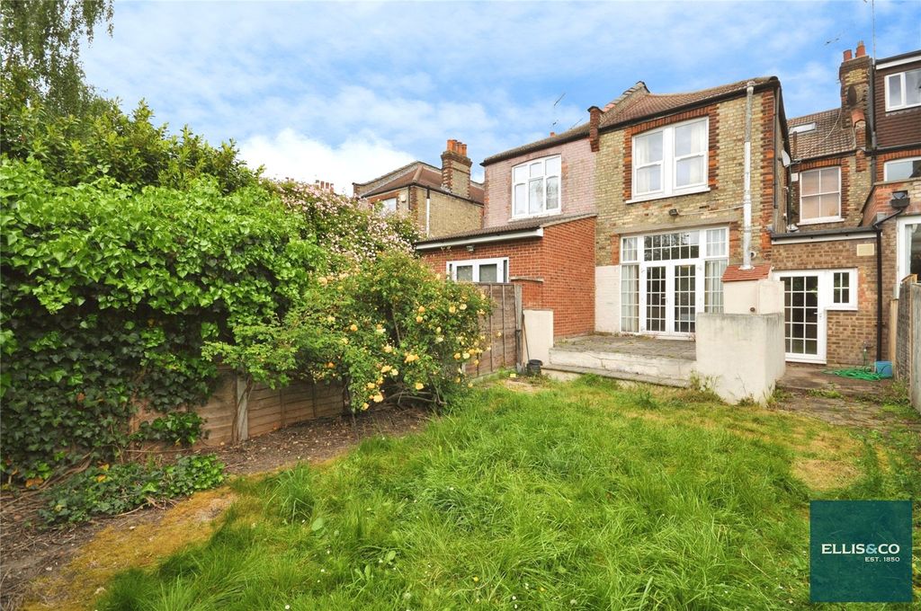 Property photo 2 of 12 Picture No. 12