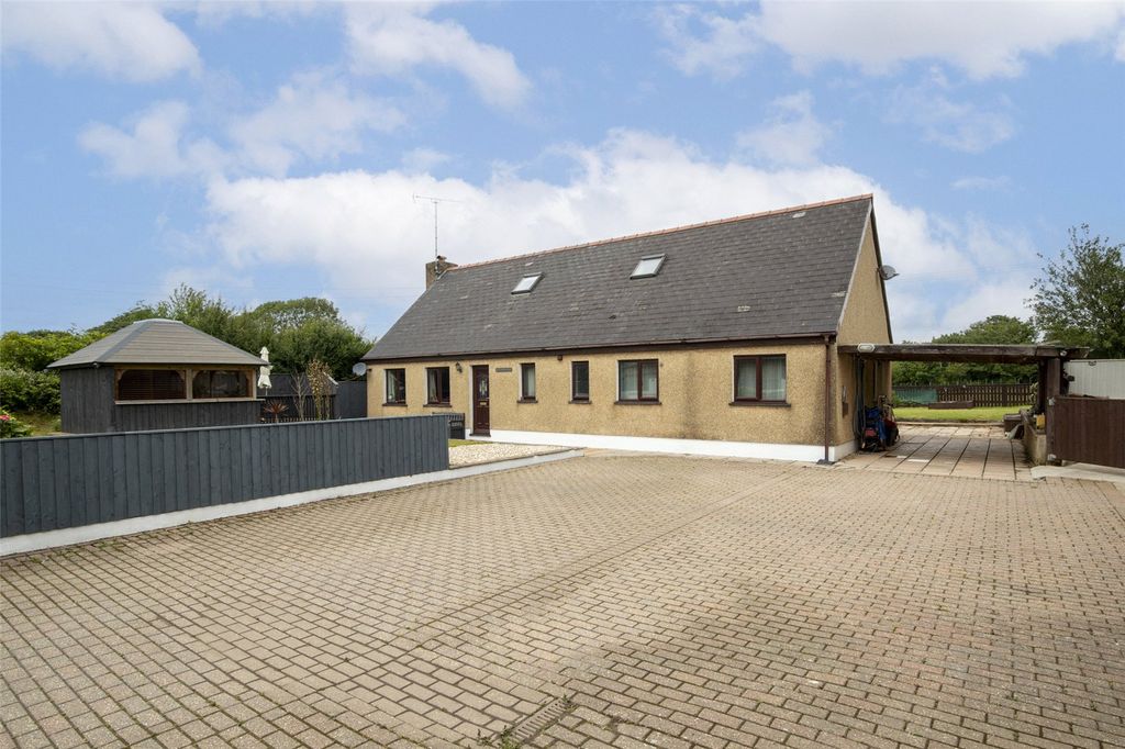Property photo 3 of 47 Picture No. 24
