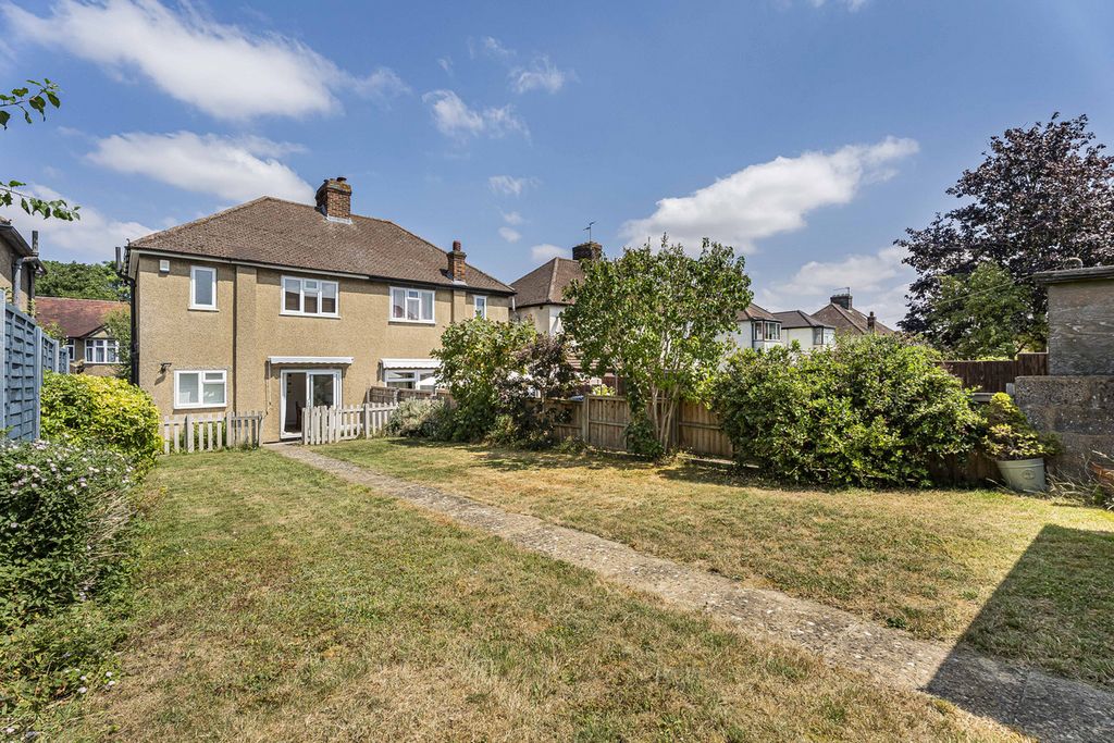 Property photo 2 of 18