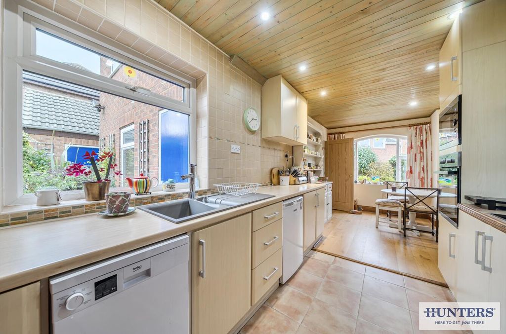 Property photo 3 of 27 1880Ebe9-d56E-4Aff-A403-798ce9Abd943.Jpg