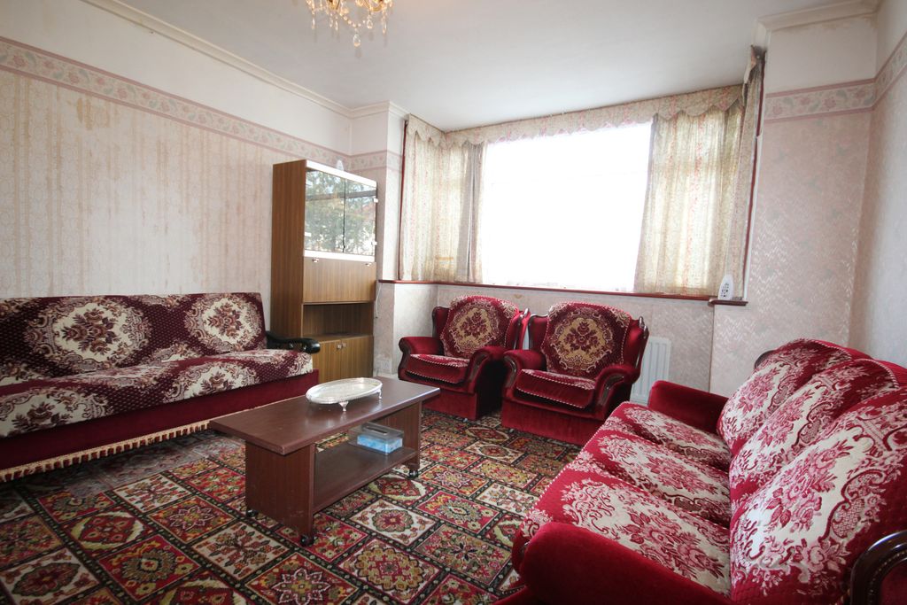 Property photo 3 of 13 Gallery