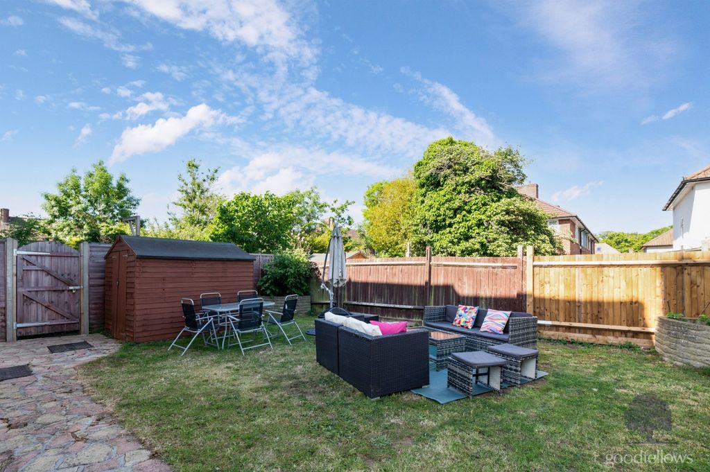Property photo 3 of 15 Picture No. 13