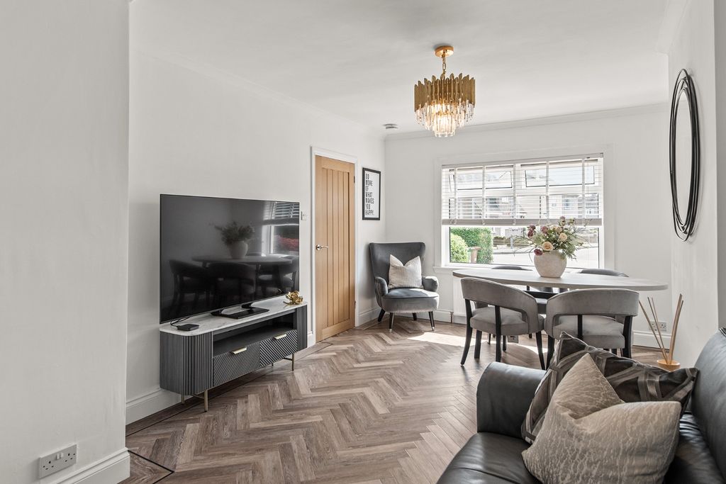 Property photo 3 of 35 5314717