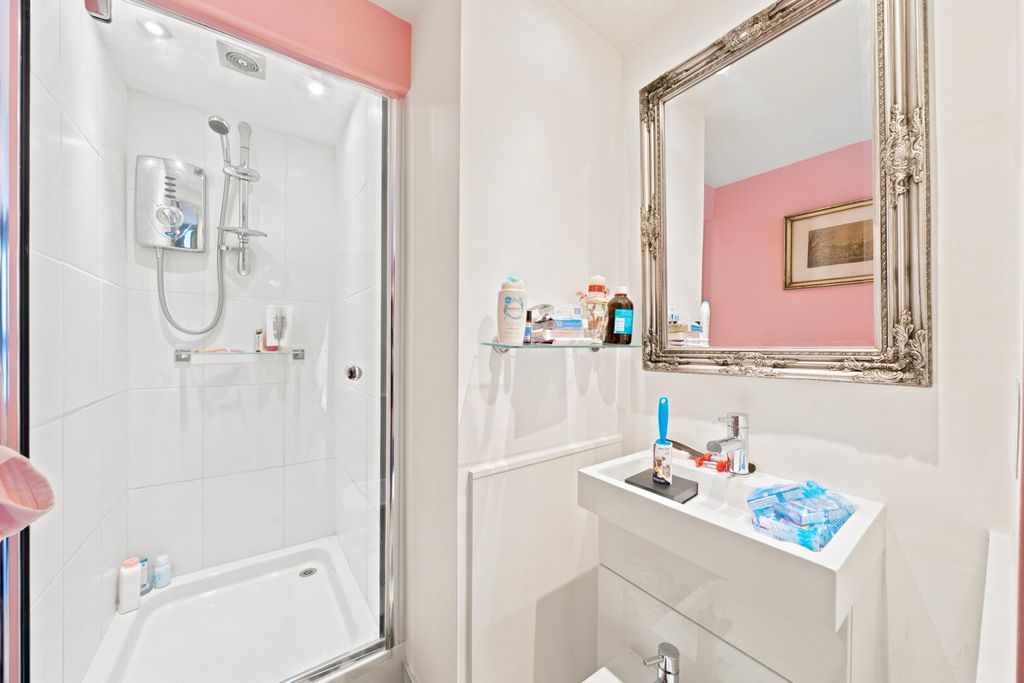 Additional image 34 of 5 bed flat for saleLucknow Road, Nottingham NG3
