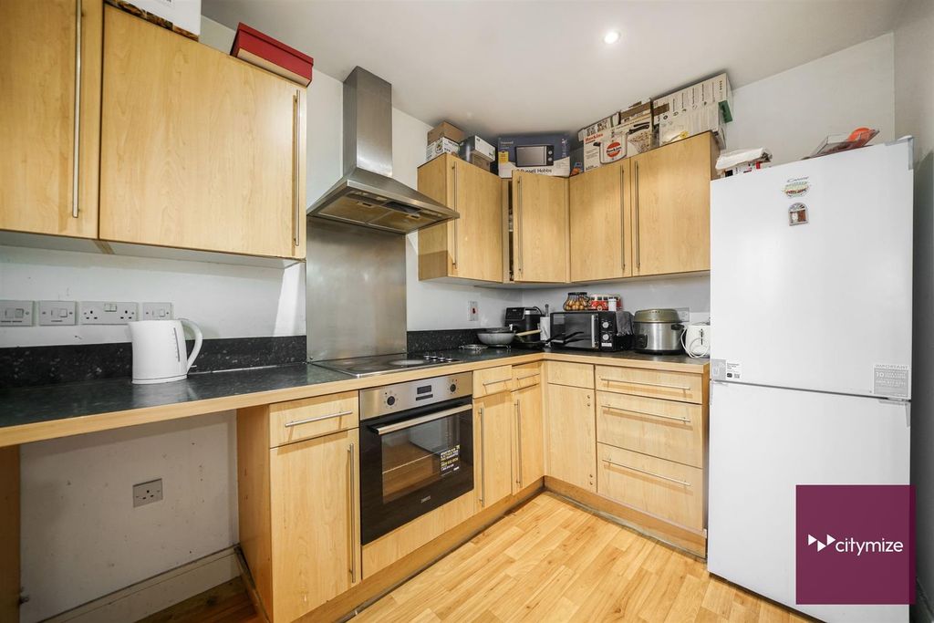 Property photo 3 of 19 Kitchen / Reception Room