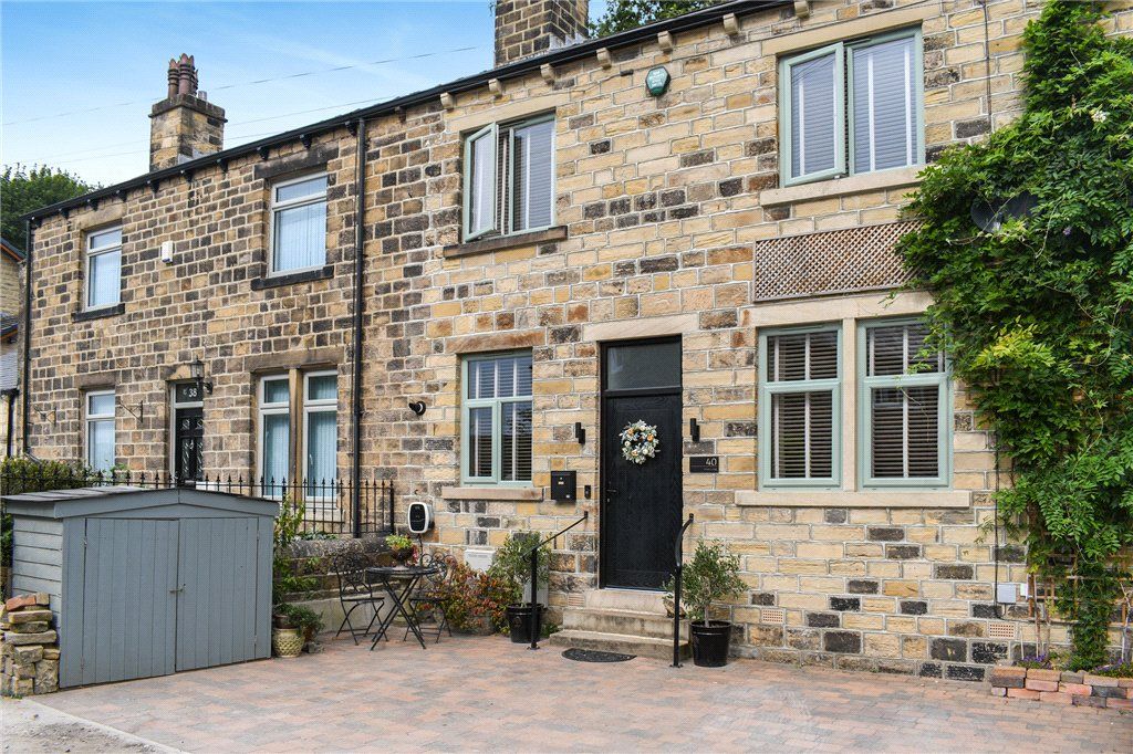 Property photo 1 of 10 External