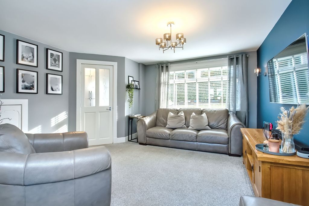 Property photo 3 of 12 Property Image 3