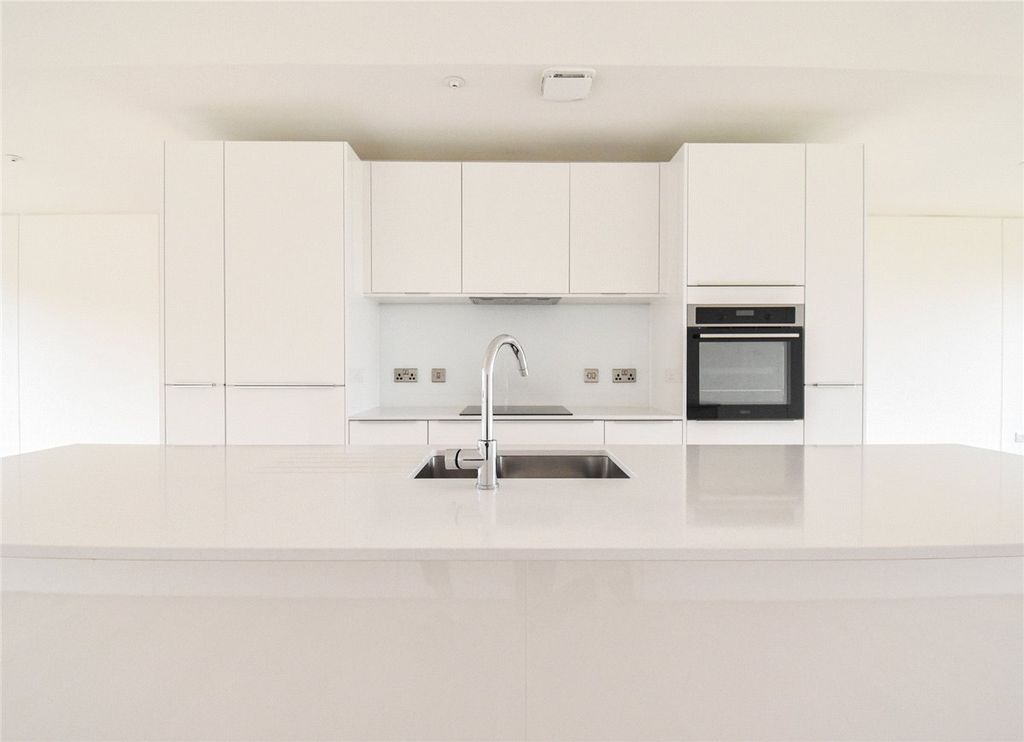 Property photo 1 of 13 Picture No. 33