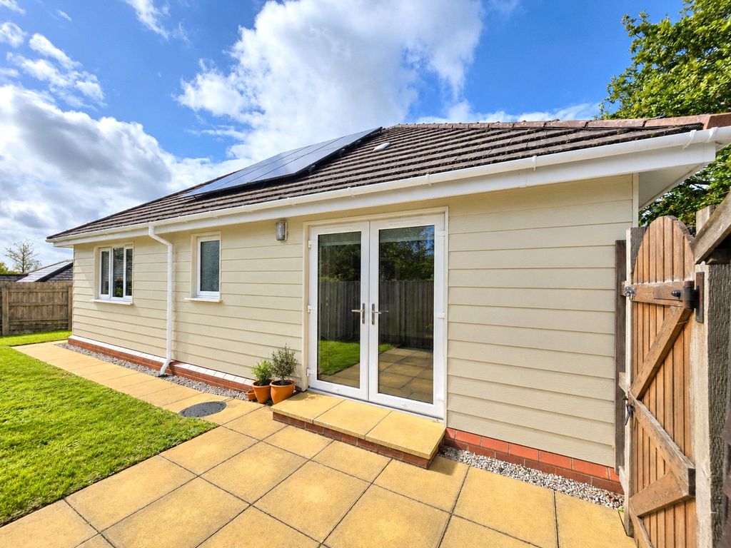 Property photo 3 of 11 Picture No. 25