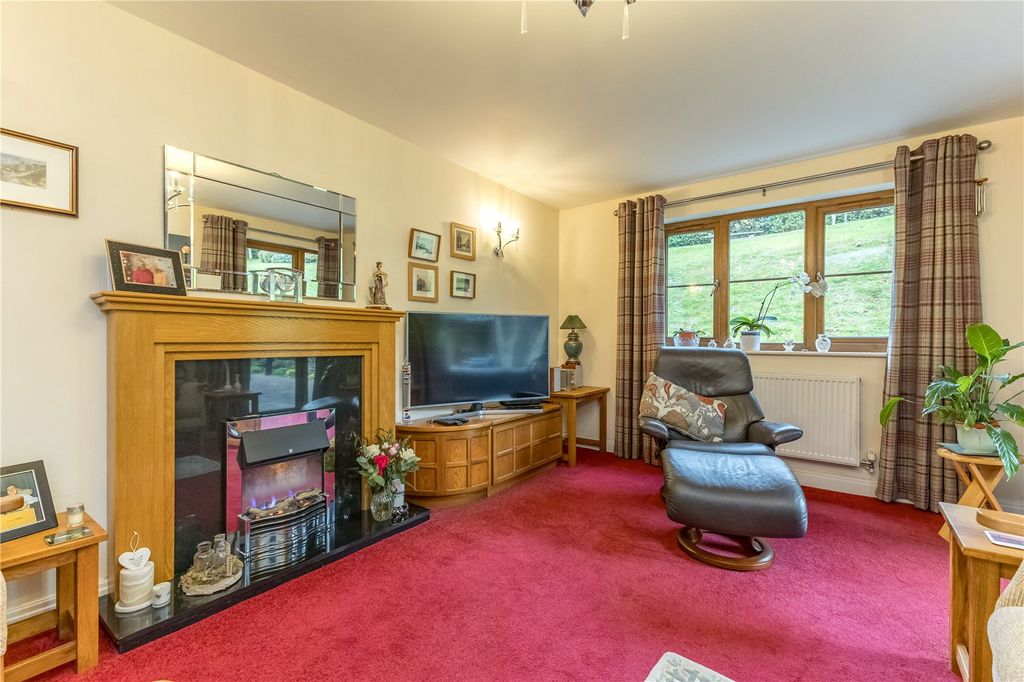 Property photo 3 of 17 Living Area