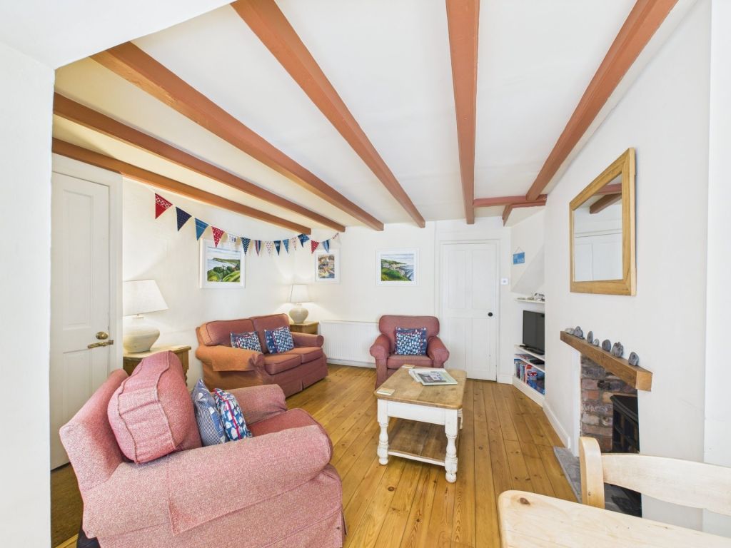 Property photo 2 of 19