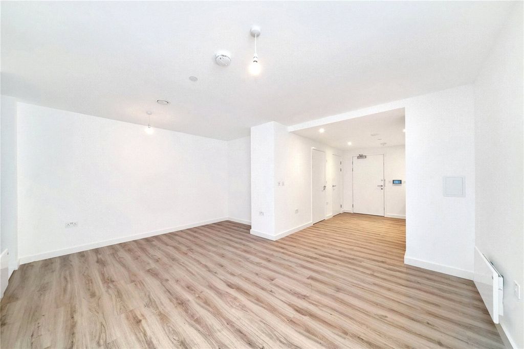 Property photo 1 of 8 Picture No. 06