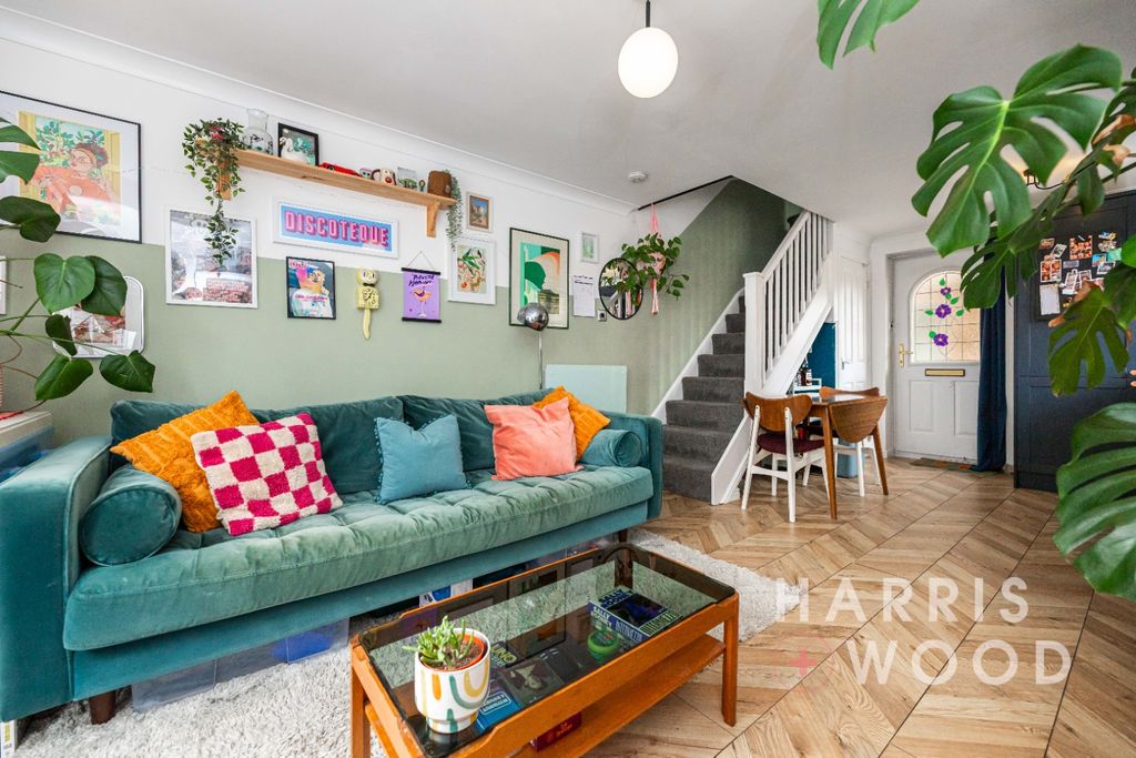 Property photo 3 of 17 3908217