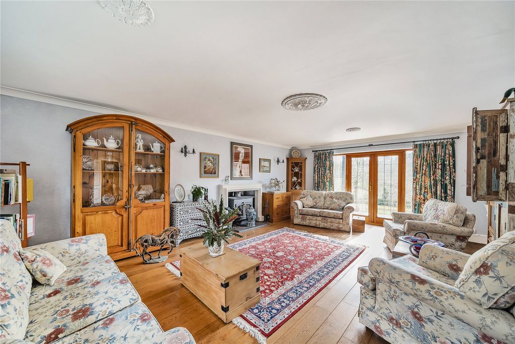 Property photo 2 of 30 Picture No. 24