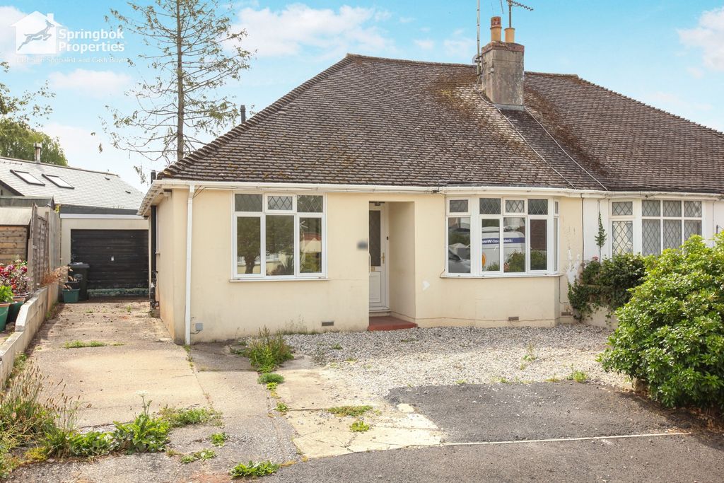 Property photo 1 of 16 Front View