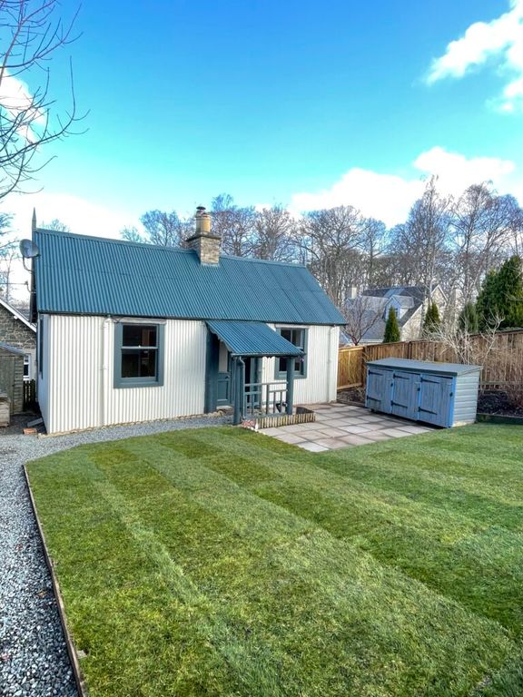 Property photo 2 of 31