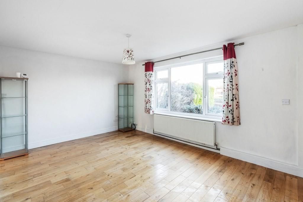 Property photo 3 of 14 31-Oak-Ridge-8.Jpg