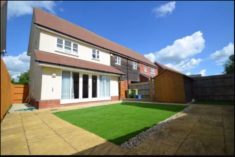 Property photo 1 of 21 Rear Garden