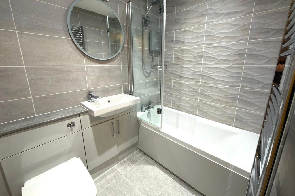 Property photo 3 of 8 Picture No. 07