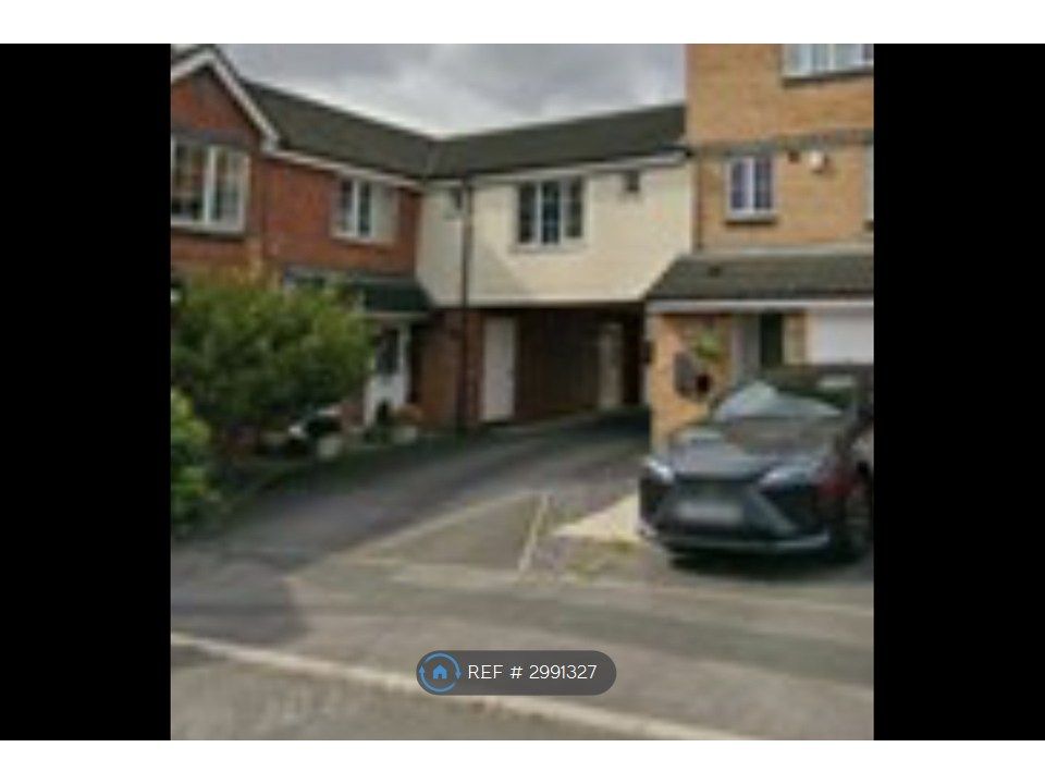 Property photo 2 of 11