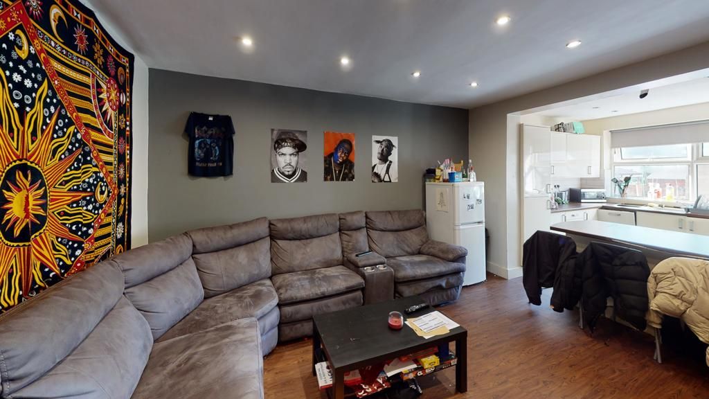 Property photo 1 of 8 Jpg