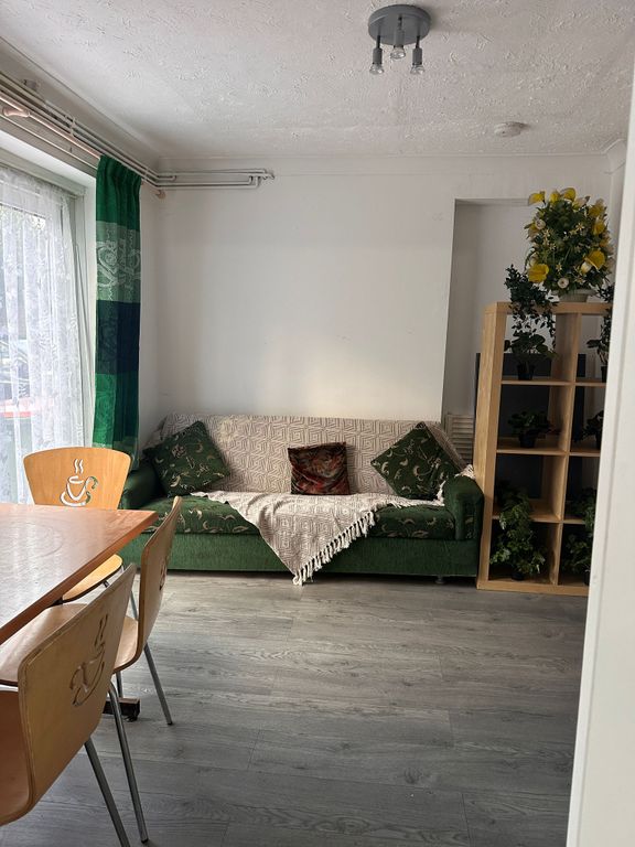 Property photo 1 of 29