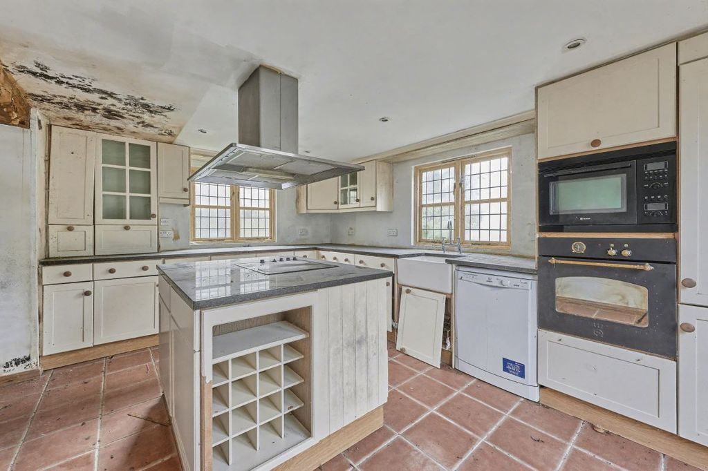 Property photo 3 of 10 Image 3