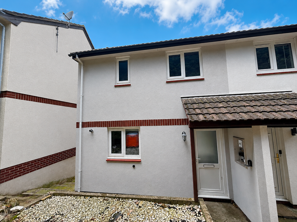Property photo 1 of 2