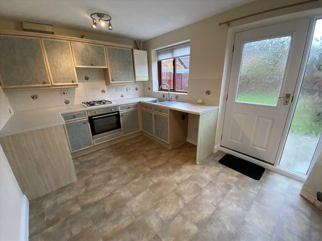 Property photo 3 of 9 Kitchen Diner